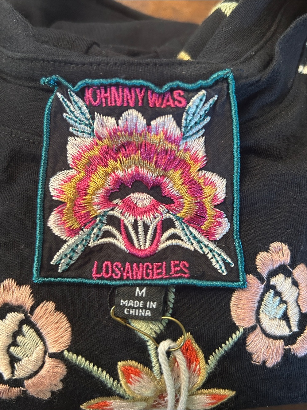 Johnny Was Clara Raw Detail Swing Floral & Bird Embroidered Black Tee NWT SZ M - Picture 5 of 14